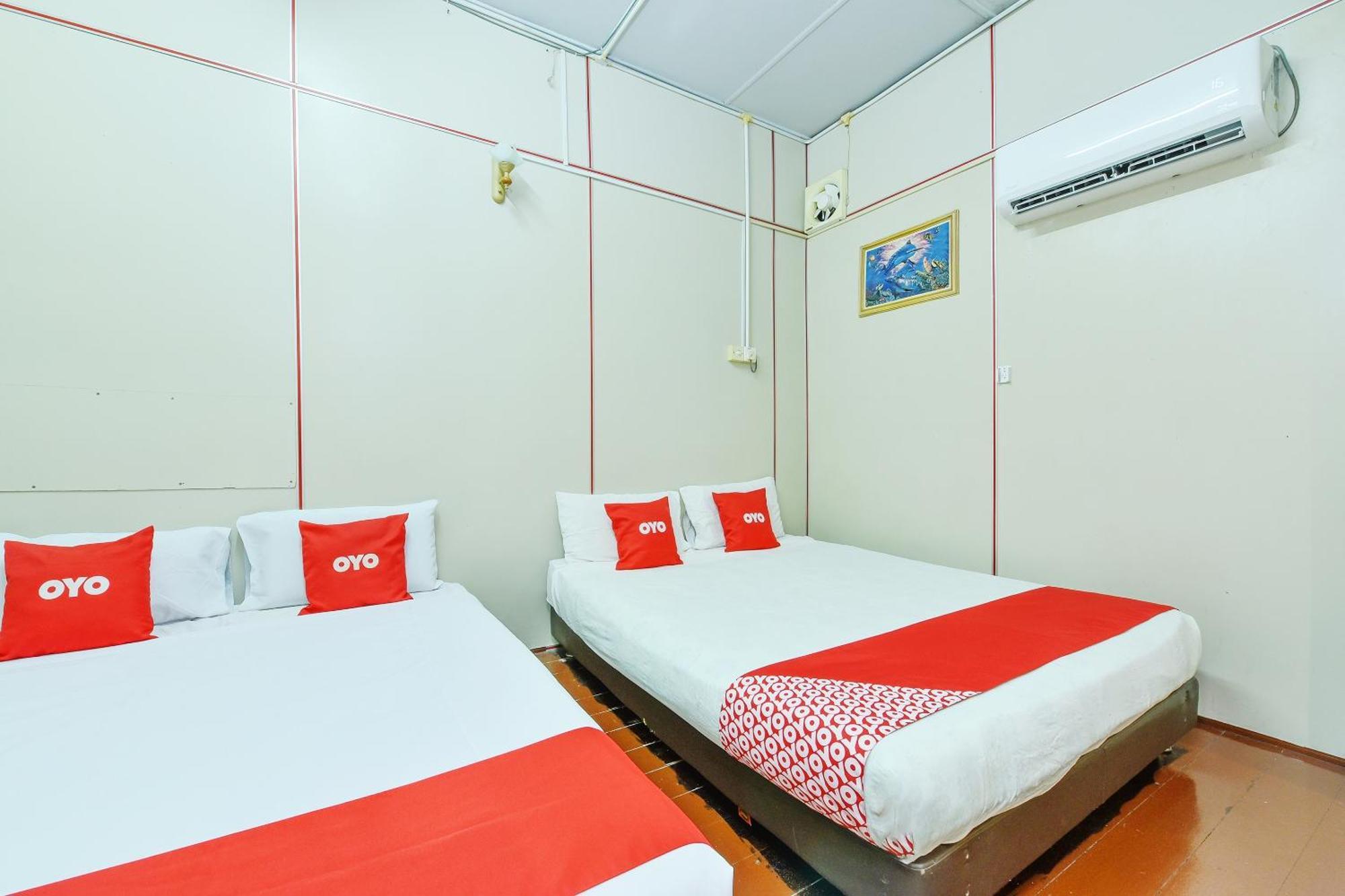 Oyo 90627 Pulau Ketam Inn Κλάνγκ Εξωτερικό φωτογραφία