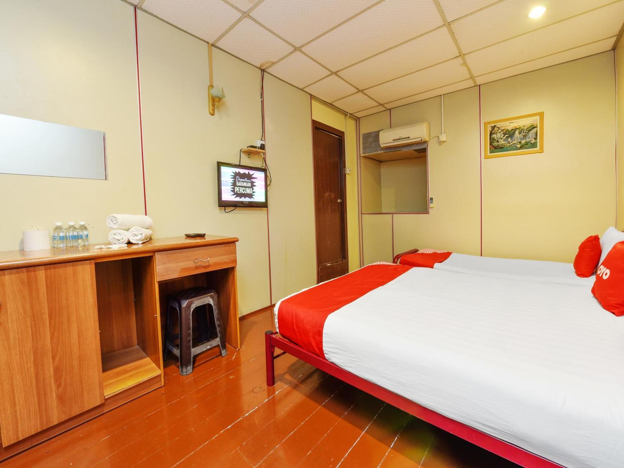 Oyo 90627 Pulau Ketam Inn Κλάνγκ Εξωτερικό φωτογραφία
